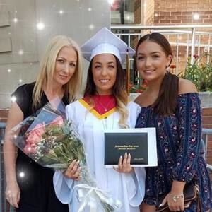 Meet your Posher, Tina